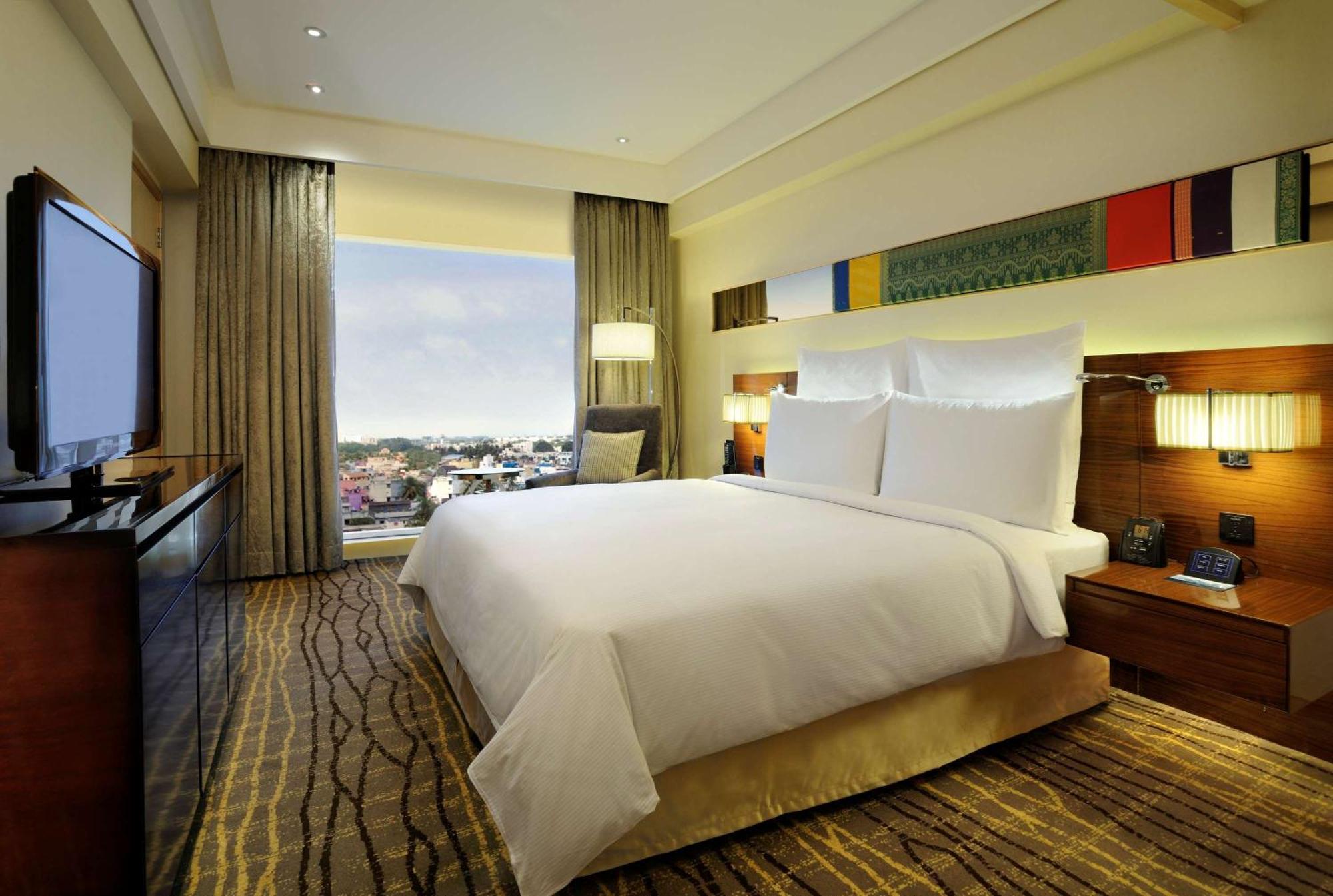 Hotel Hilton Chennai Zewnętrze zdjęcie